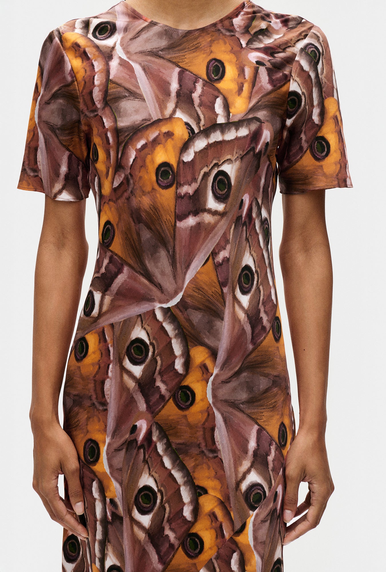 Short Sleeve Bias Dress Wingspan