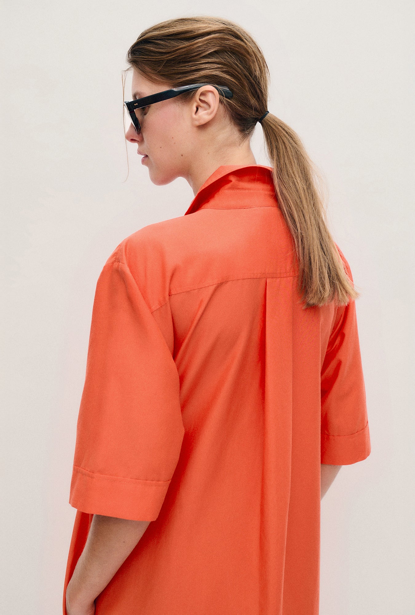 SHORT SLEEVE BOYFRIEND SHIRT DRESS SNAPPER