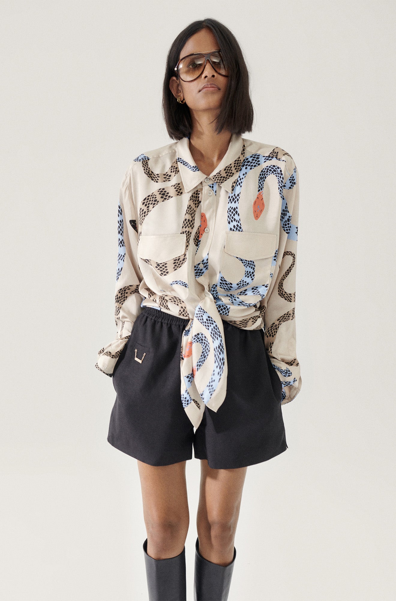 Yak Blend 70S Shorts Black