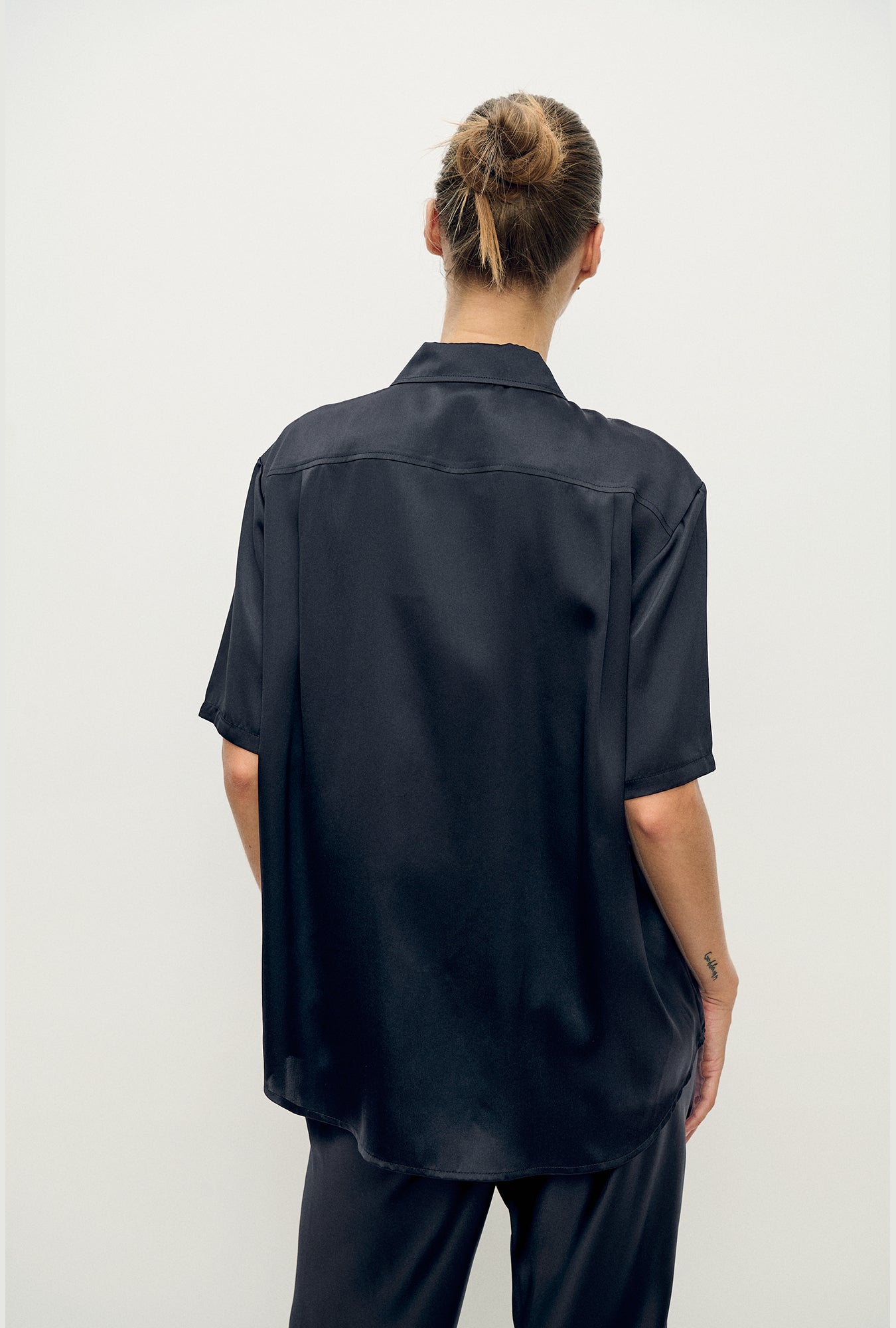 Short Sleeve Boyfriend Shirt Black