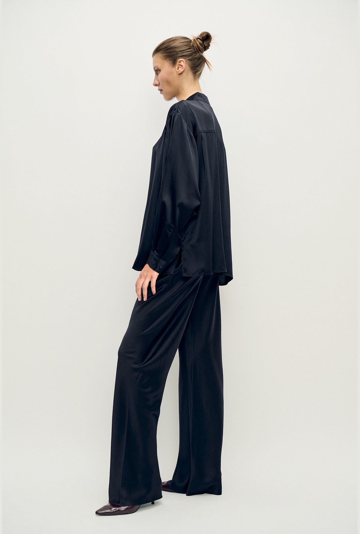 Silk Bias Cut Pants Black