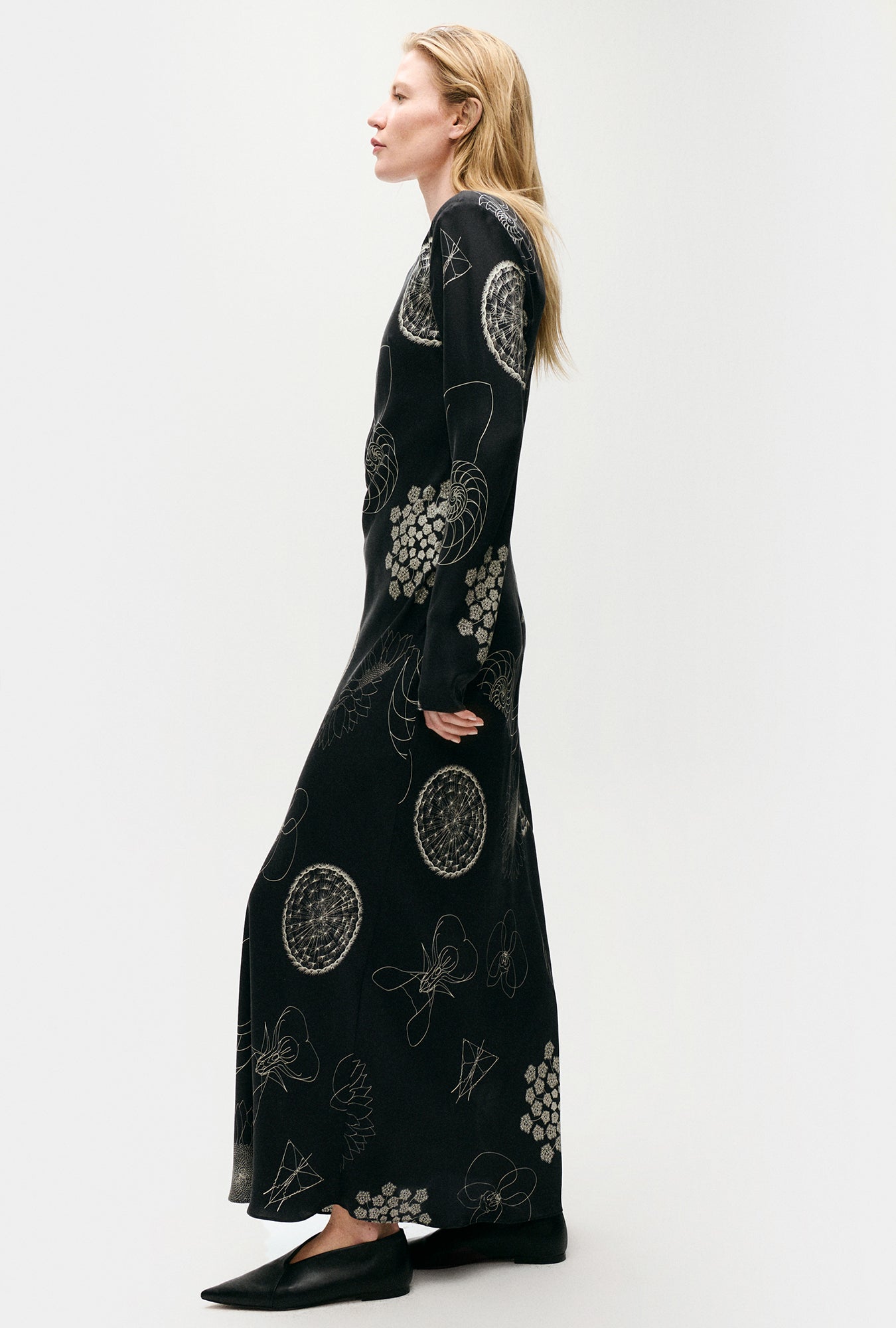 Full Sleeve Bias Dress Fibonacci Black