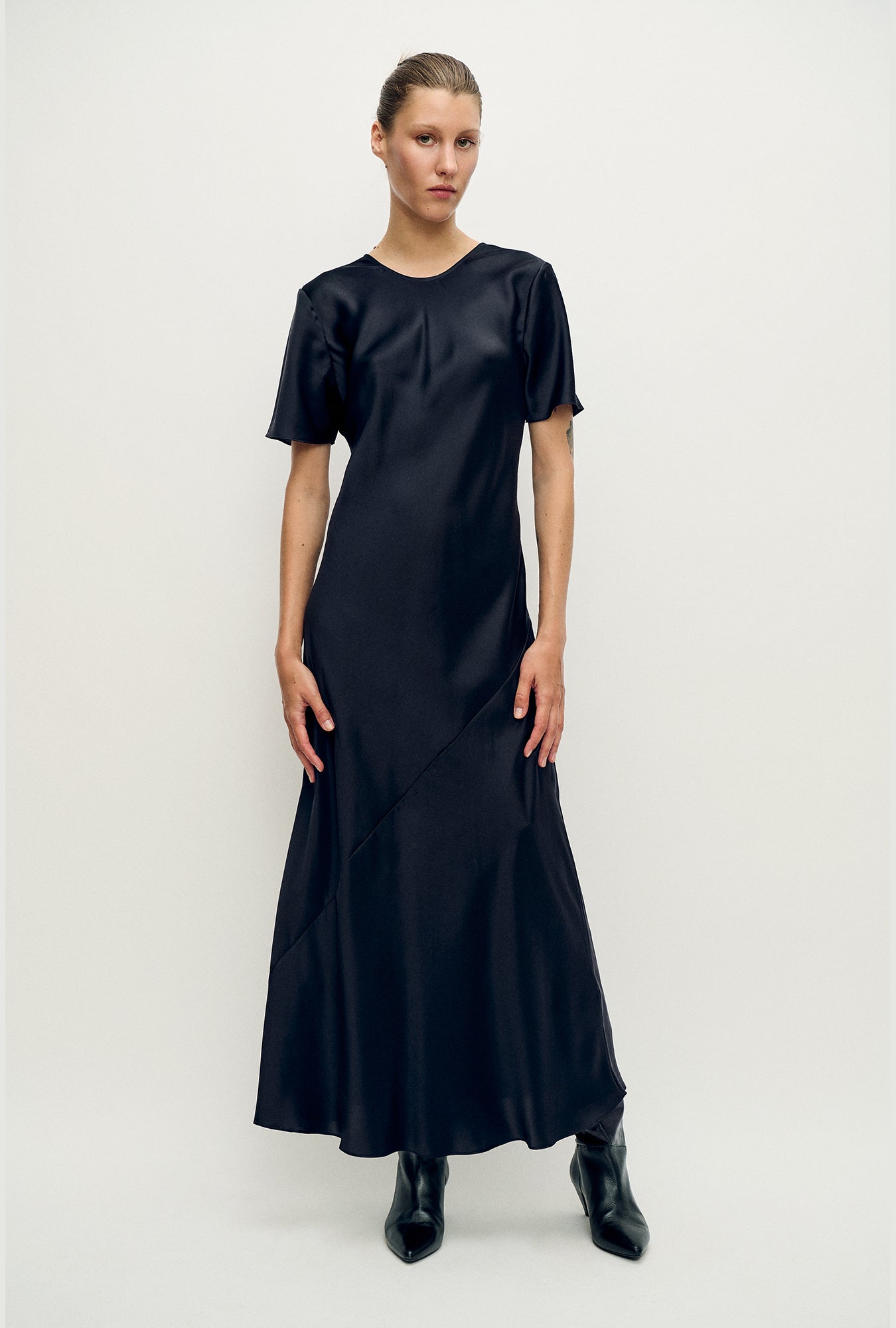 Silk Evening Dresses - Statement Silk Dresses for Grand Moments
